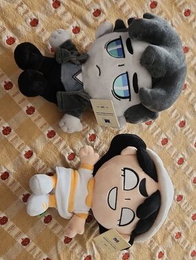 Plush Character Duo — Gray & Cream Soft Stuffed Toys